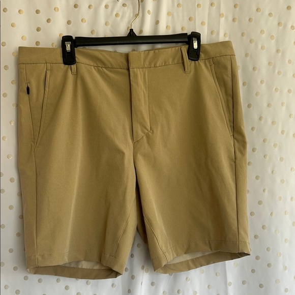 All in Motion Men's Beige Athletic Shorts Size 36 - Picture 2 of 14